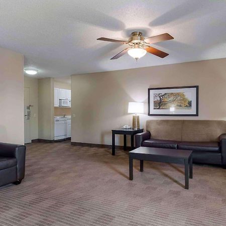 Extended Stay America Select Suites - Dallas - Фармерс-Бранч Экстерьер фото