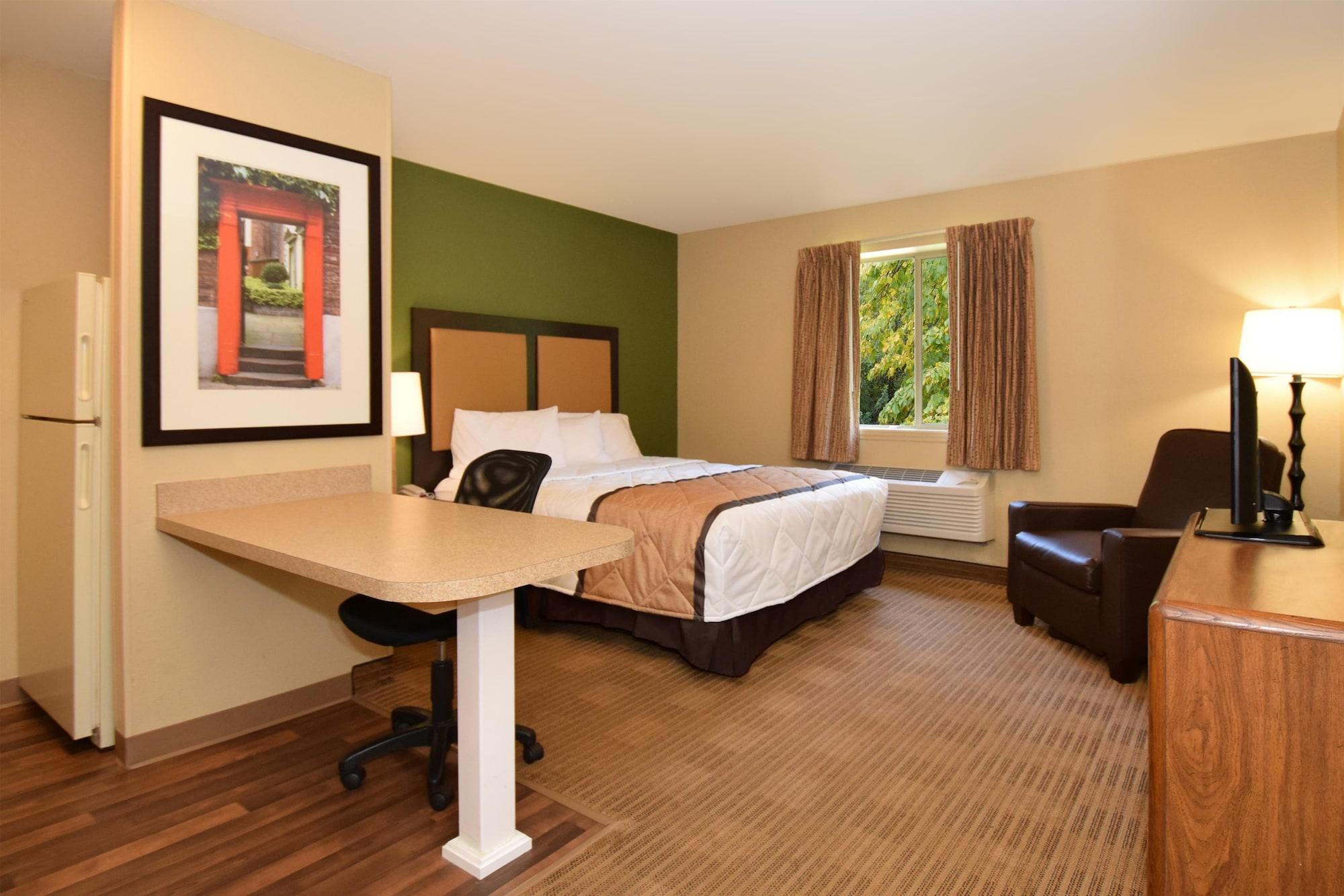 Extended Stay America Select Suites - Dallas - Фармерс-Бранч Экстерьер фото