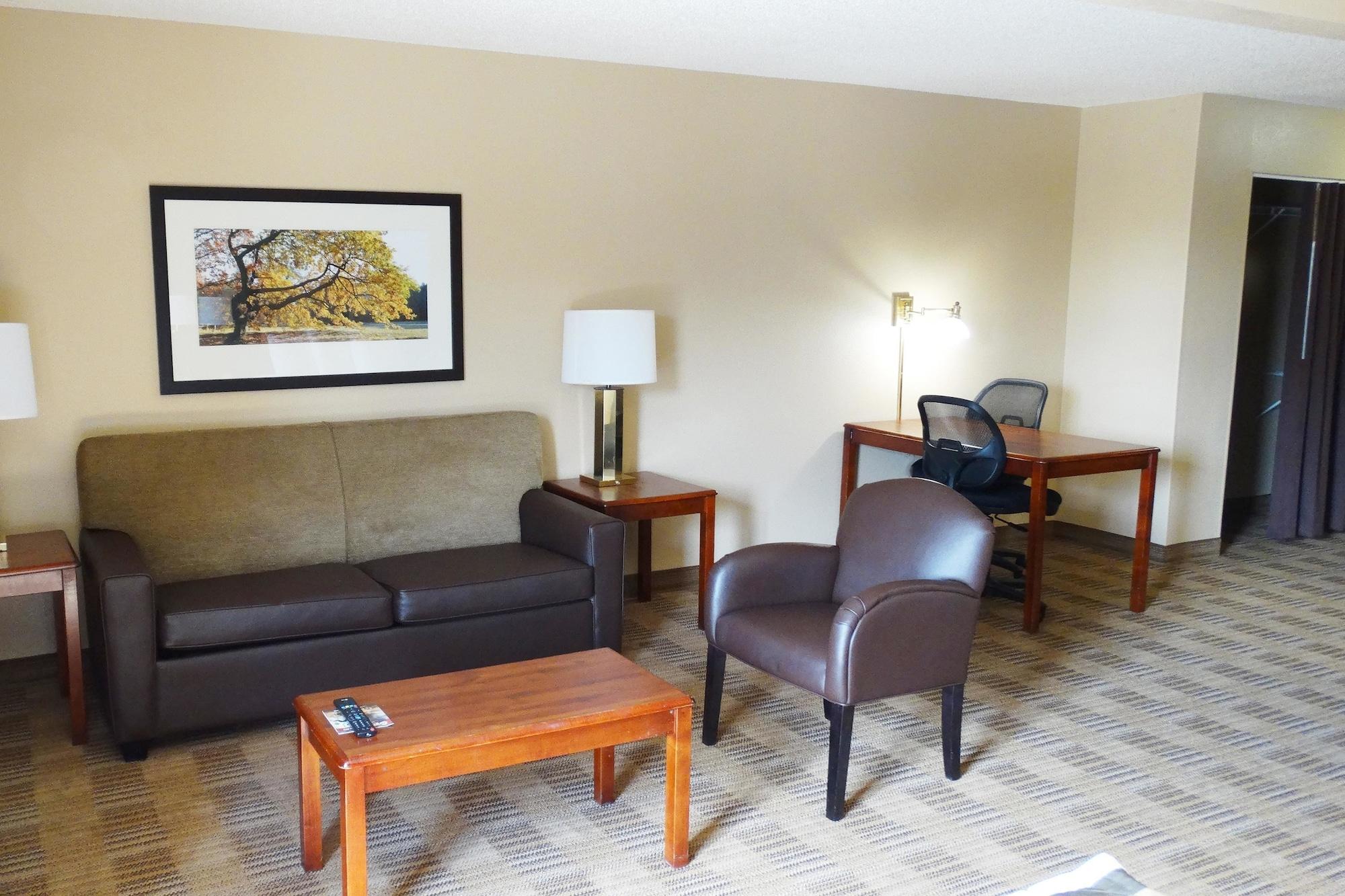 Extended Stay America Select Suites - Dallas - Фармерс-Бранч Экстерьер фото