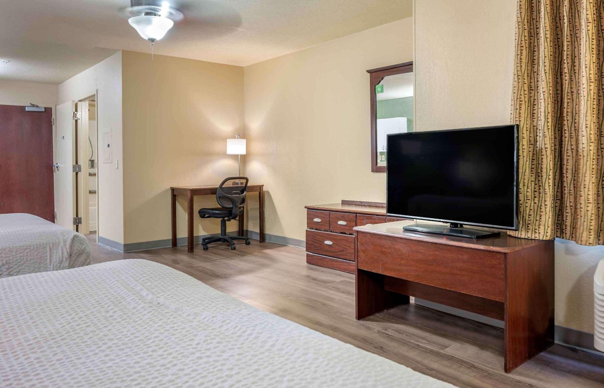 Extended Stay America Select Suites - Dallas - Фармерс-Бранч Экстерьер фото