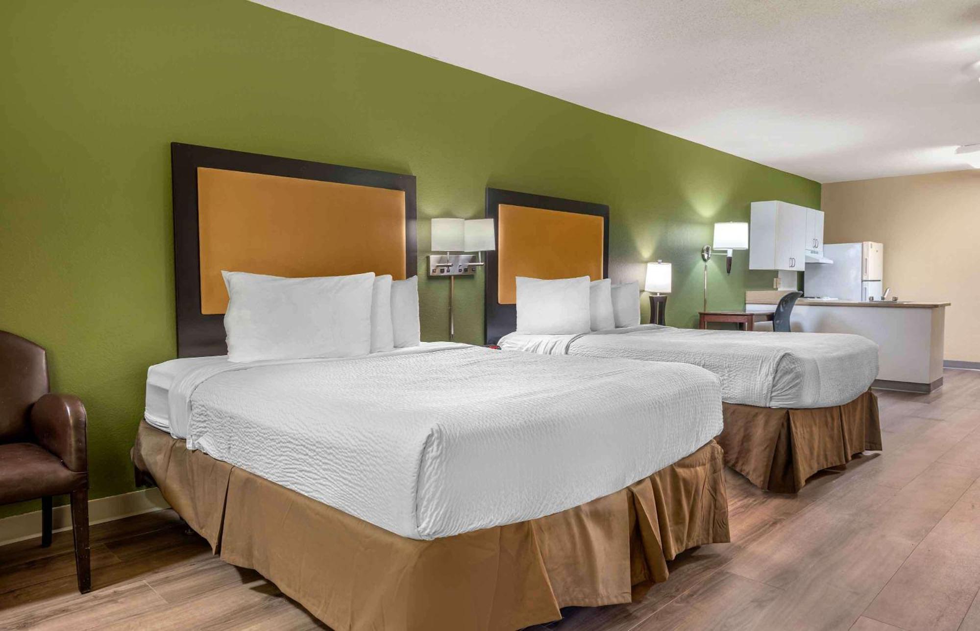 Extended Stay America Select Suites - Dallas - Фармерс-Бранч Экстерьер фото